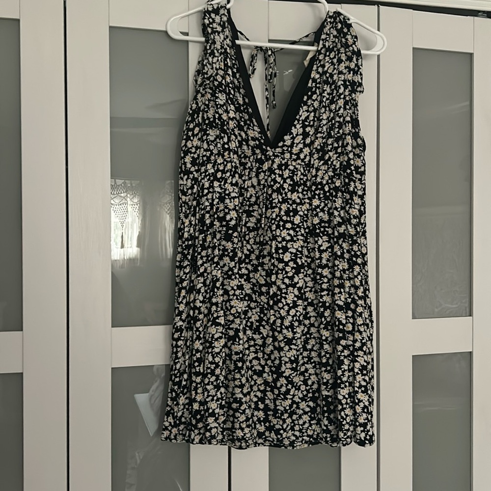 Altar’d state flow short dress